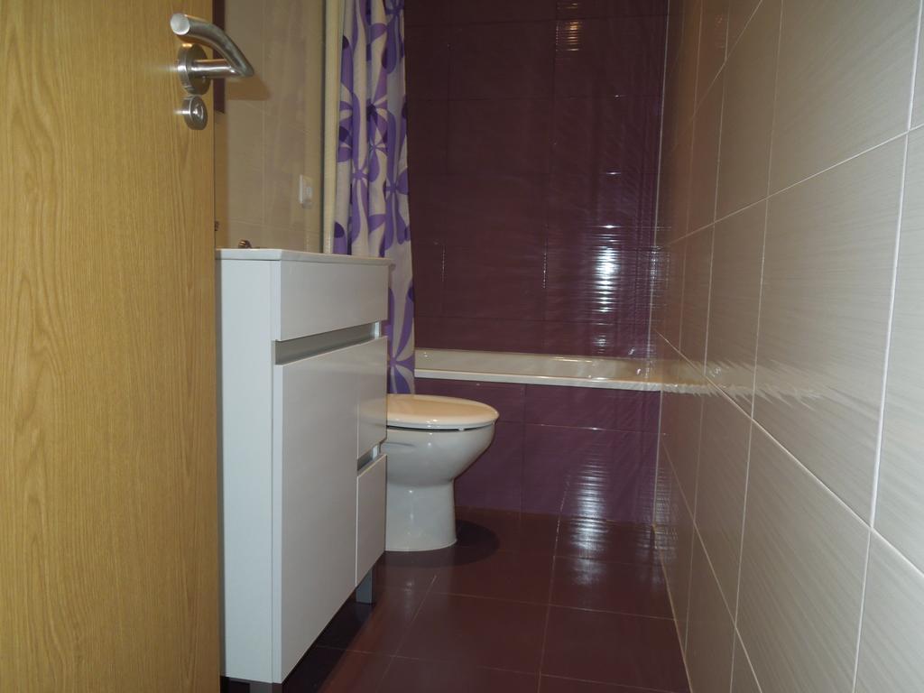 Apartamento Cuatro Torres Madrid Esterno foto